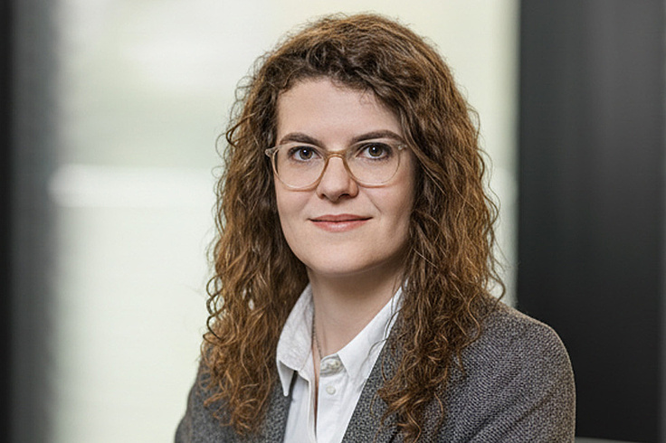 Dr. Kathrin Strauß, PGDip (Cambridge)