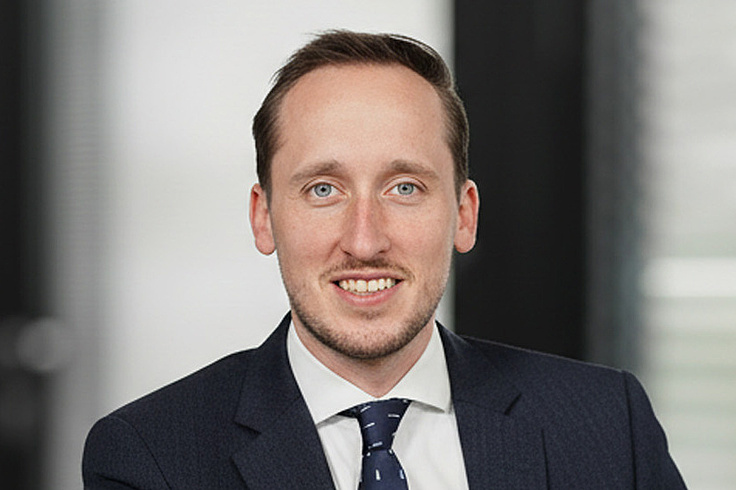 Stephan Ehbets, Maître en droit