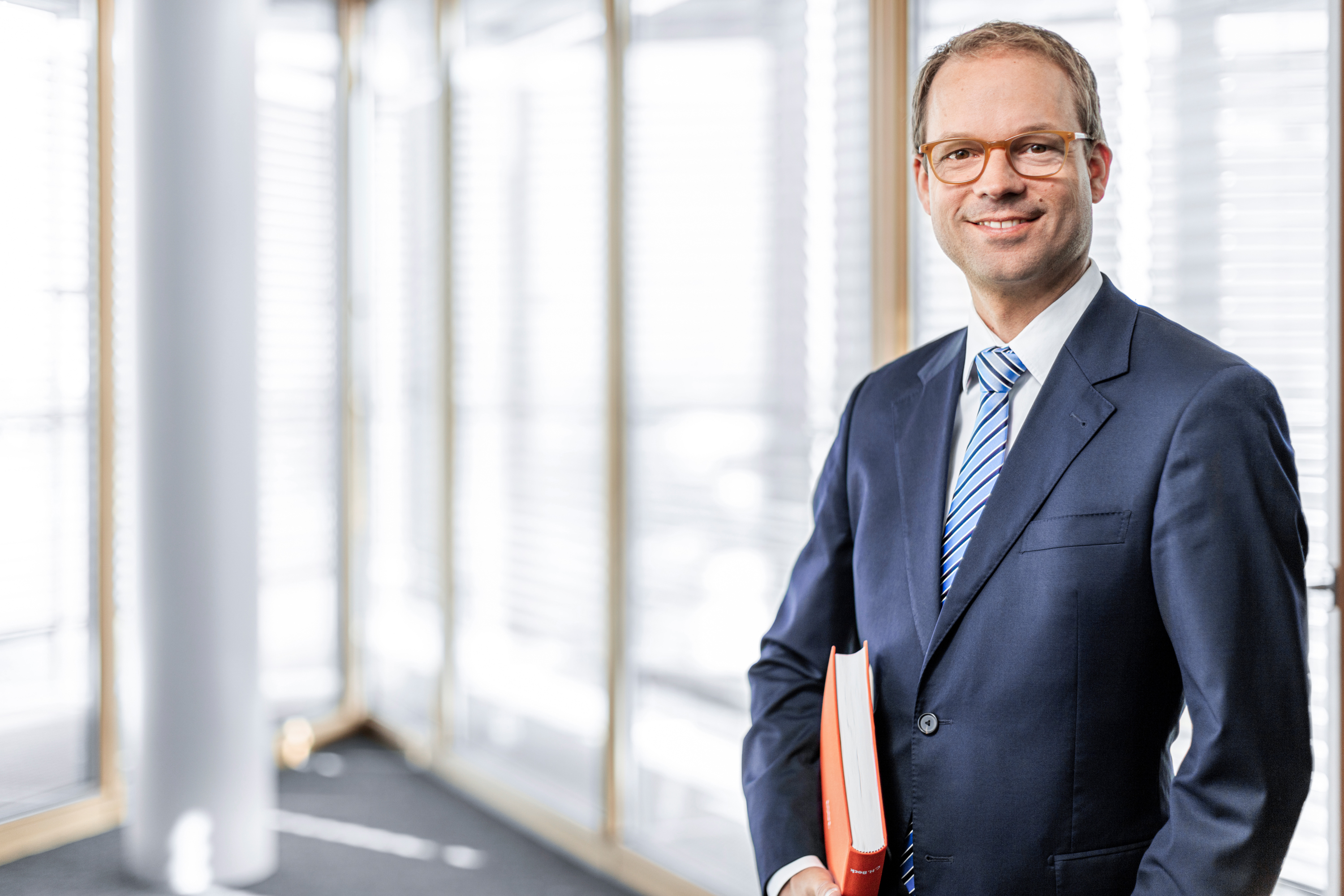 [Translate to English:] 