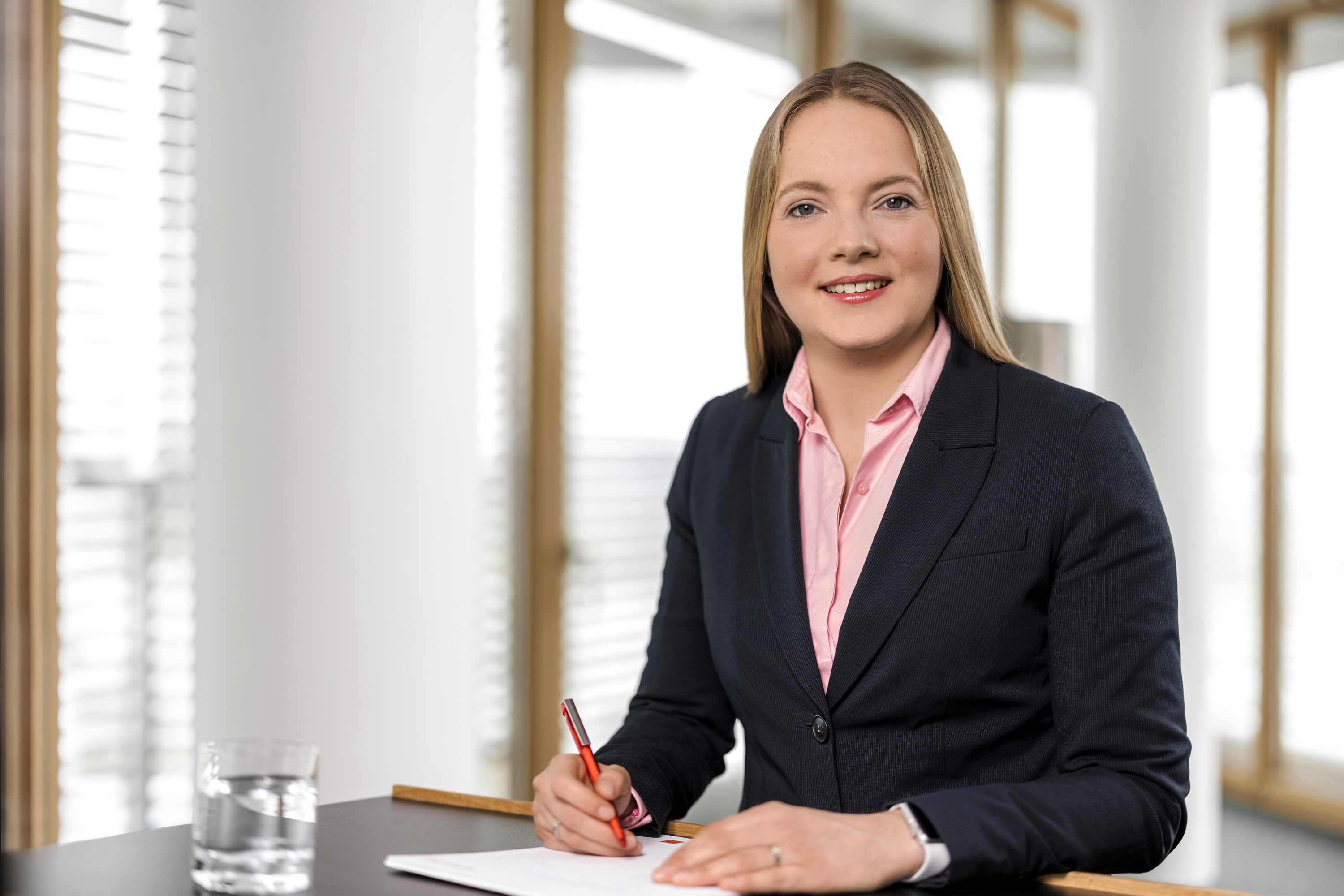 [Translate to English:] 